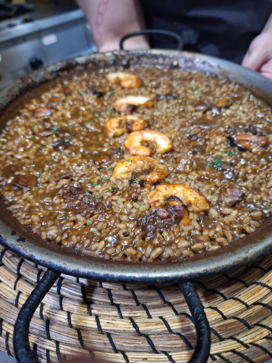 Paella valenciana imagen 2